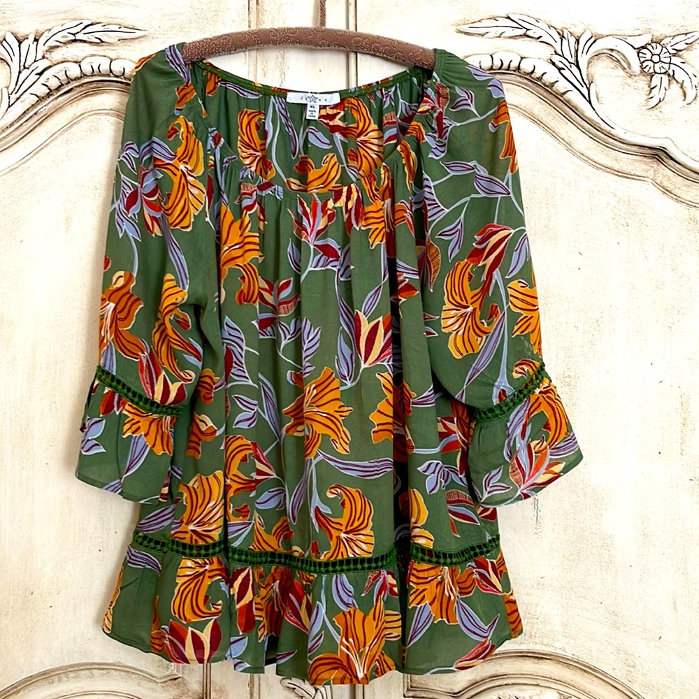 LOVE this fabric! His top is nice flowy gauzy fabric.